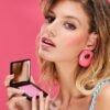 mia-makeup-cheek-freak-shimmer-blush-01-fizzy-flash-zvilgantys-skaistalai-10-g-4