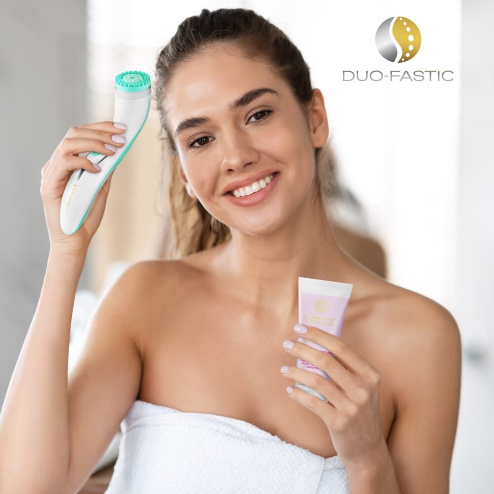 LUMINEO PRO turkio spalvos veido šepetėlis su 4 antgaliais + gelis probleminei odai2