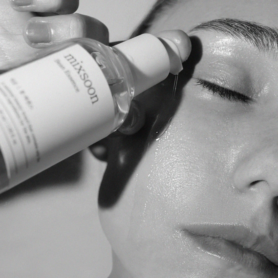 MIXSOON Bean Essence daugiafunkcinė veido esencija su fermentais - Image 3