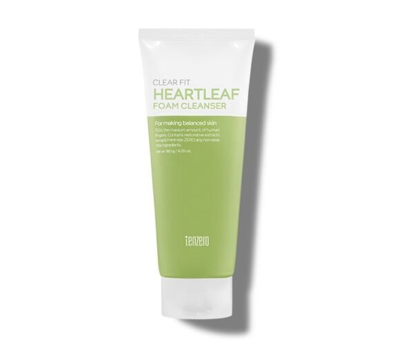 TENZERO valomosios veido putos su širdžialapės stimburės ekstraktu CLEAR FIT HEARTLEAF FOAM CLEANSER, 180 g